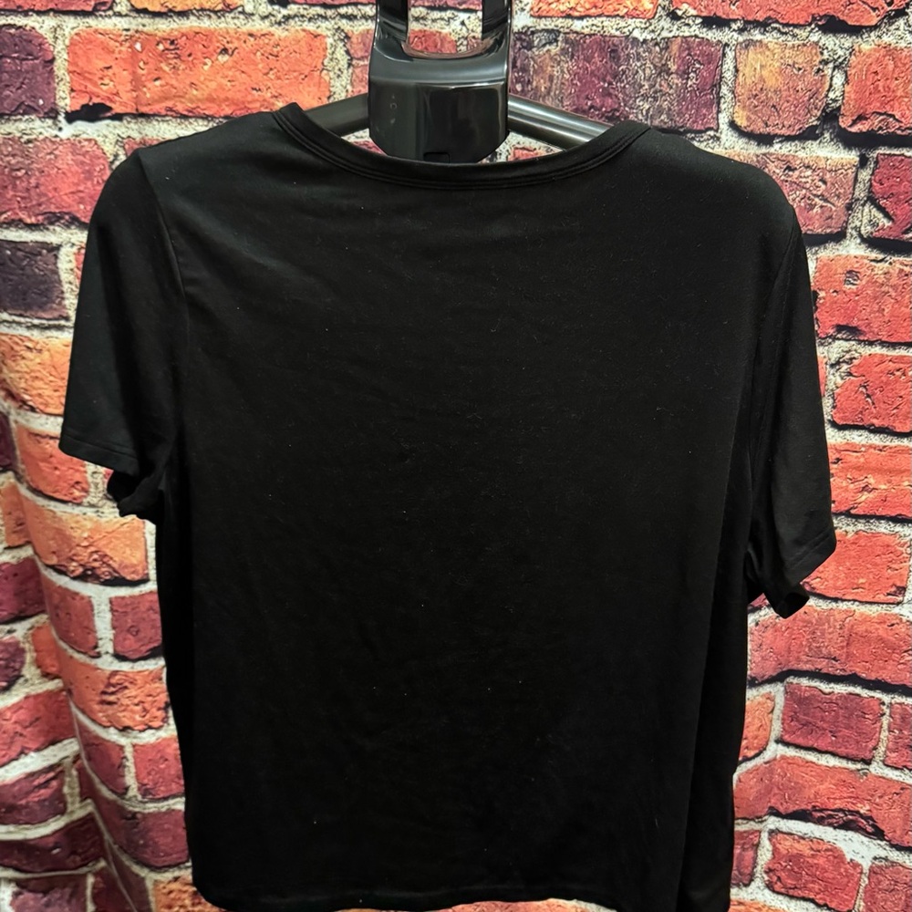 Preowned Black Graphic Tee with Sun and Moon Design Size XL Item #PHK7306 - Picture 2 of 2